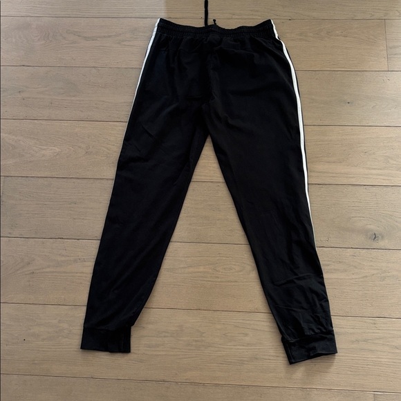 Adidas track suit - Picture 8 of 8